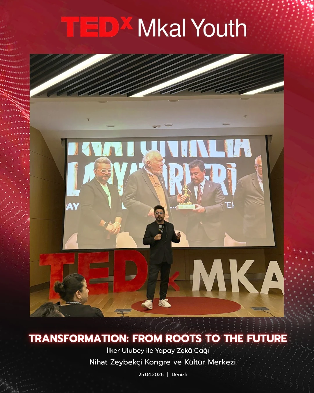 İlker Ulubey TEDx MKAL Youth sahnesinde